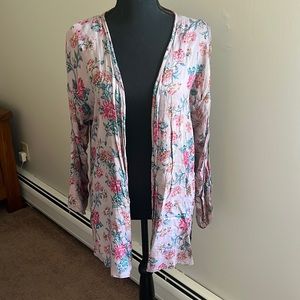 American Eagle kimono,  lavender floral pattern, one size
